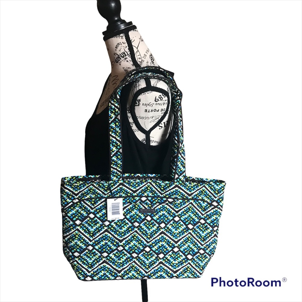 Vera Bradley | Mandy Rain Forest | Blue/Lime Green | Purse